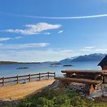 Casa vacanze Off-the-grid On The Island Of Senja In Northern Norway Brygghaugen